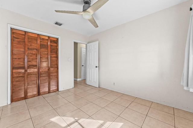 105 NE 2nd Place, Dania Beach, FL 33004