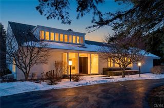 800 S Manlius Rd Road, Manlius, NY 13066