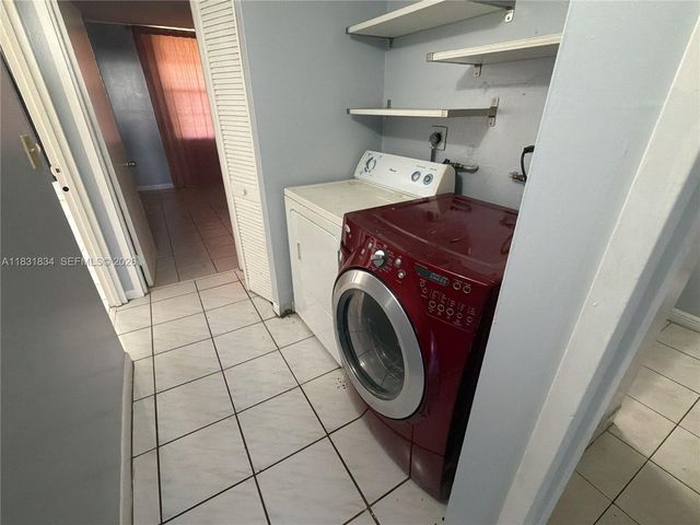 1796 NW 55th Ave 103, Lauderhill, FL 33313