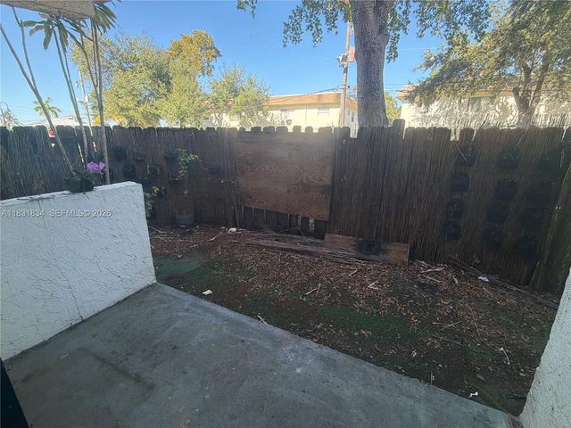 1796 NW 55th Ave 103, Lauderhill, FL 33313