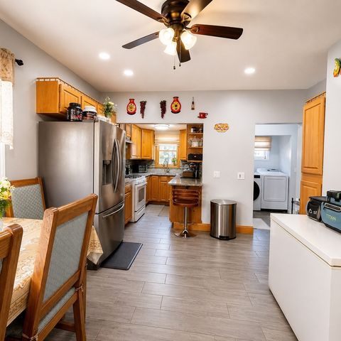 58 Pleasant St, Revere, MA 02151