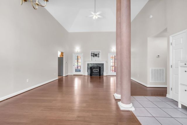 356 Garnet Valley Drive, Inman, SC 29349