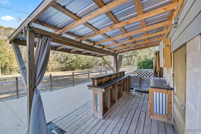 1297 Creamer Road, Wetumpka, AL 36093