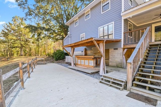 1297 Creamer Road, Wetumpka, AL 36093