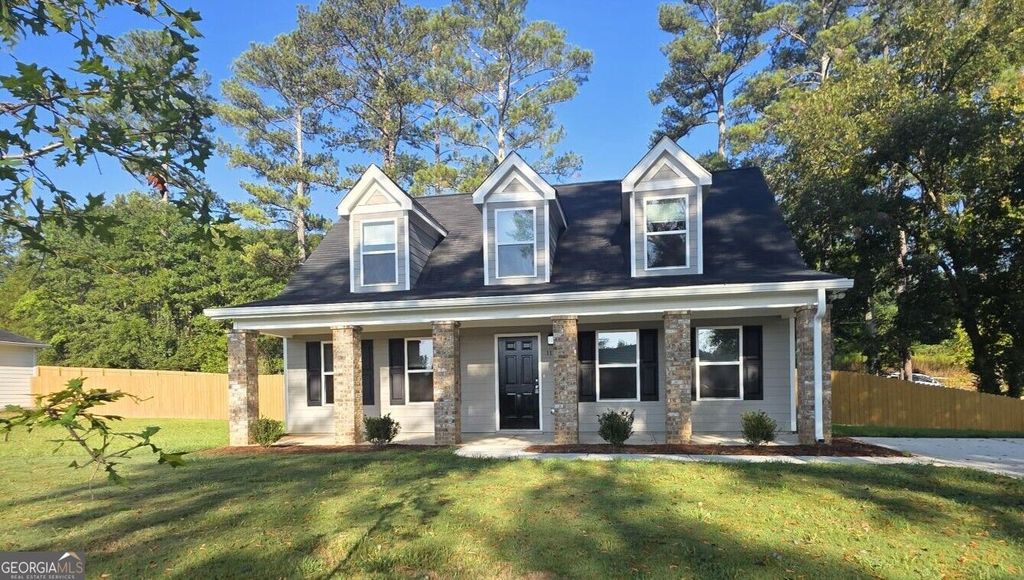 111 Charlotte Circle, Statham, GA 30666 — exterior