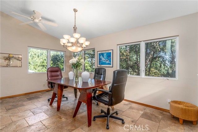 5653 Shirley Avenue, Tarzana (los Angeles), CA 91356