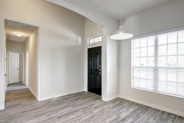 2035 Augusta Street, Lancaster, TX 75146