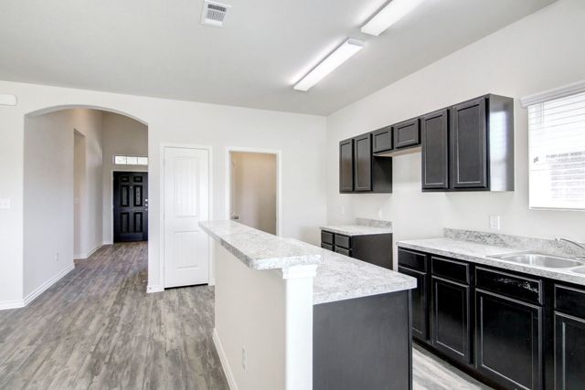 2035 Augusta Street, Lancaster, TX 75146