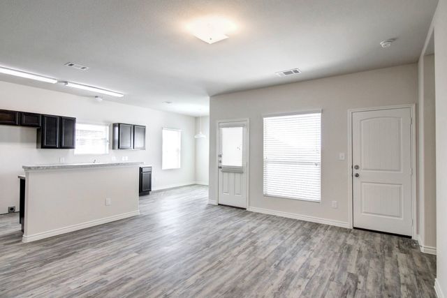 2035 Augusta Street, Lancaster, TX 75146
