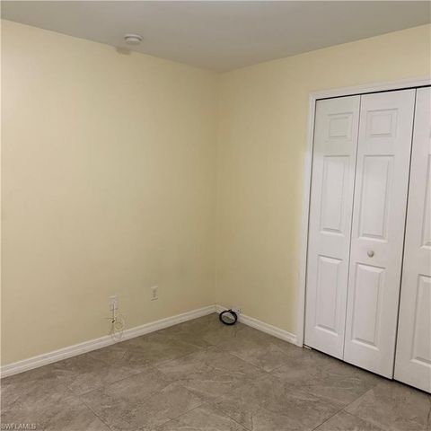 4707 25th ST SW, Lehigh Acres, FL 33973