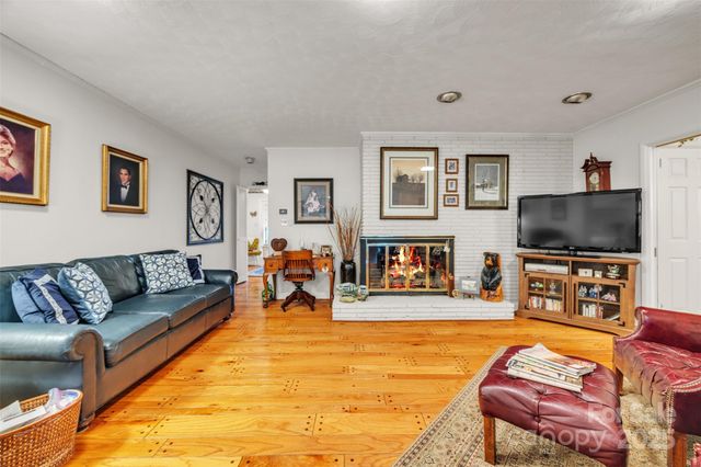 3486 E Main Street, Claremont, NC 28610