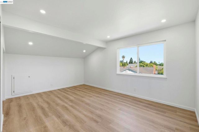 861 Saint John Cir, Concord, CA 94518