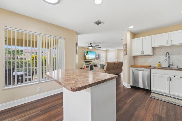 1727 AREZZO Circle, Boynton Beach, FL 33436