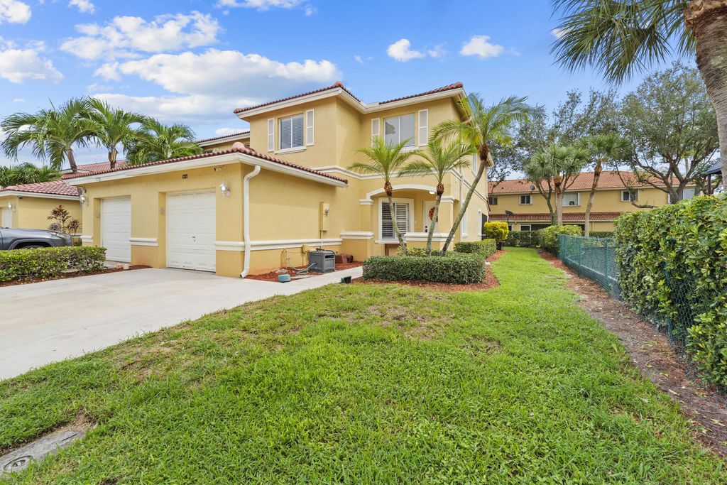 1727 AREZZO Circle, Boynton Beach, FL 33436