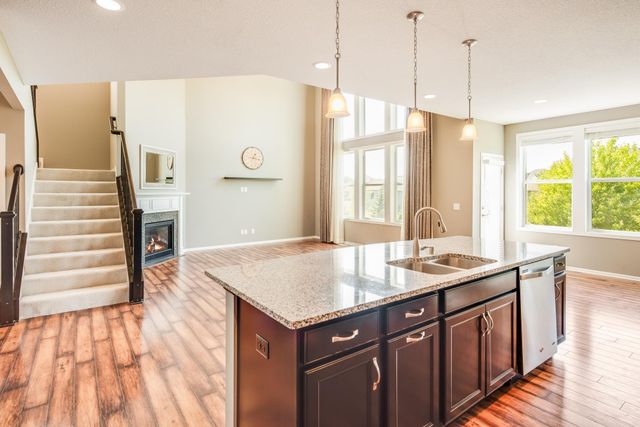 10321 Louisiana Avenue N, Brooklyn Park, MN 55445