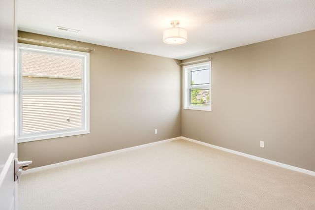 10321 Louisiana Avenue N, Brooklyn Park, MN 55445