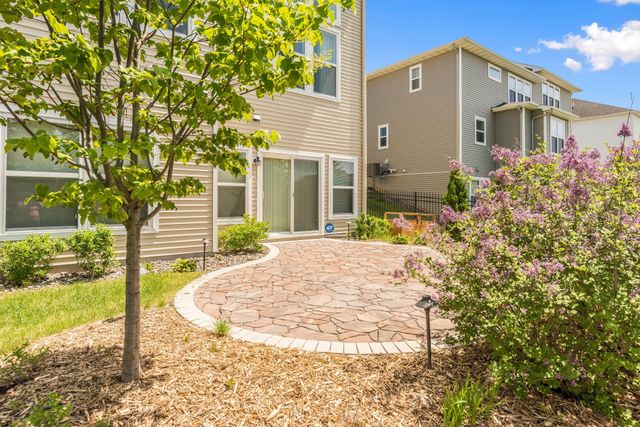 10321 Louisiana Avenue N, Brooklyn Park, MN 55445