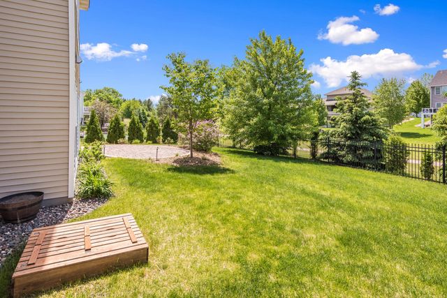 10321 Louisiana Avenue N, Brooklyn Park, MN 55445