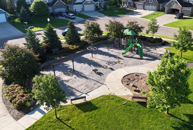 10321 Louisiana Avenue N, Brooklyn Park, MN 55445