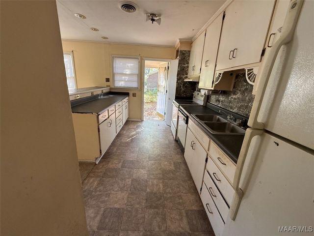 1734 Robison Hill Road, Montgomery, AL 36107