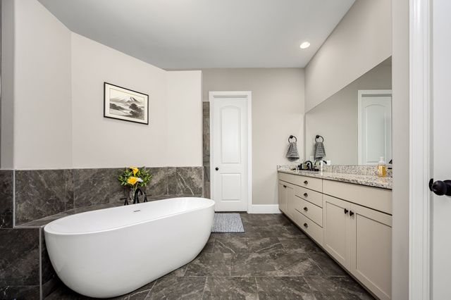 7076 Big Oak Ln, Nolensville, TN 37135