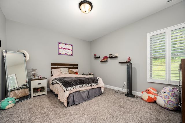 7076 Big Oak Ln, Nolensville, TN 37135