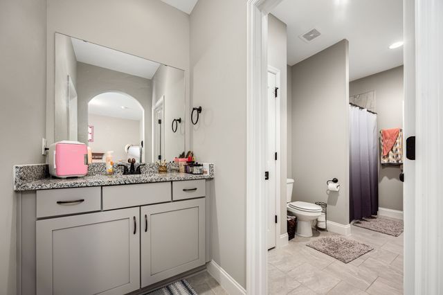 7076 Big Oak Ln, Nolensville, TN 37135