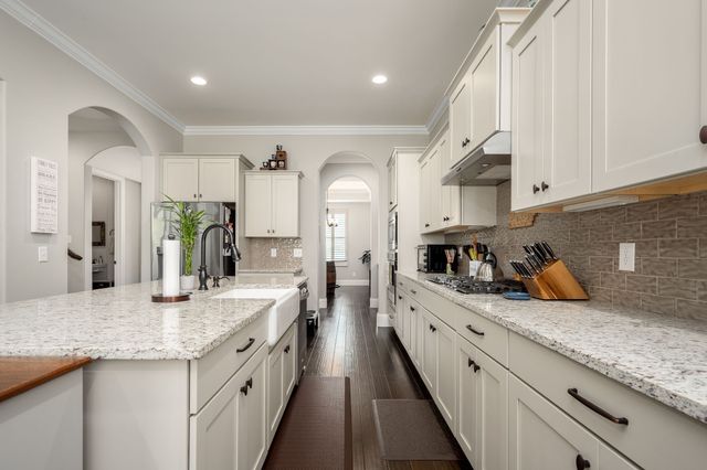 7076 Big Oak Ln, Nolensville, TN 37135