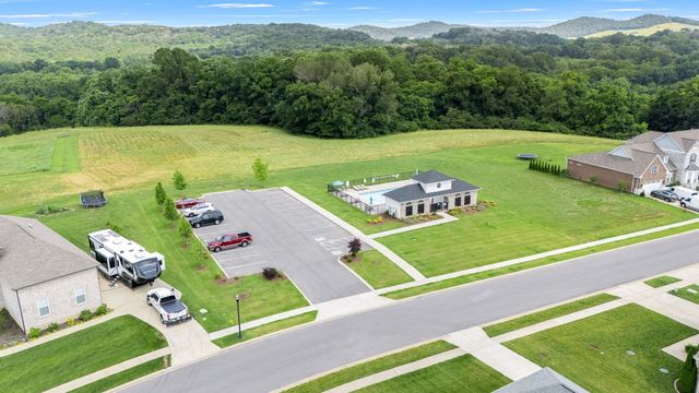 7076 Big Oak Ln, Nolensville, TN 37135