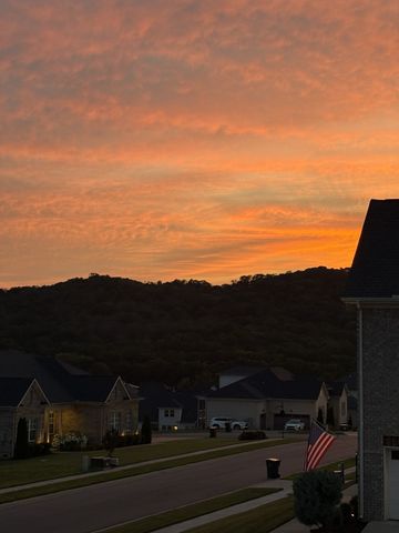 7076 Big Oak Ln, Nolensville, TN 37135