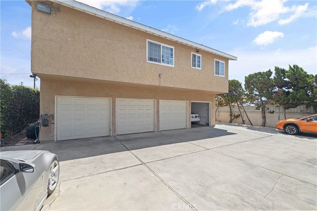 1717 Temple Avenue, Long Beach, CA 90804