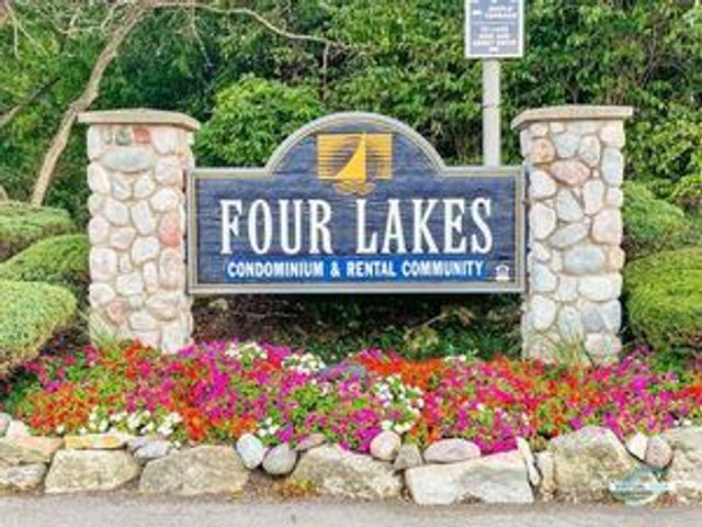 5600 Hillcrest Lane 130-3K, Lisle, IL 60532