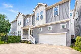 1224 W 17th Street C, Houston, TX 77008