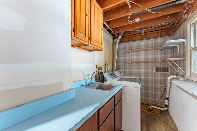 1359 Madison Court, St. Charles, IL 60174