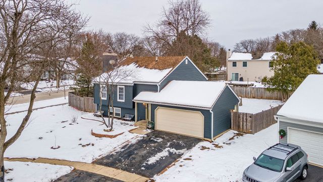 1359 Madison Court, St. Charles, IL 60174