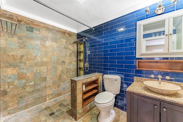 1359 Madison Court, St. Charles, IL 60174