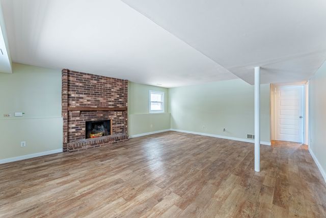 1359 Madison Court, St. Charles, IL 60174