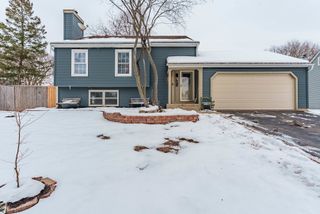 1359 Madison Court, St. Charles, IL 60174