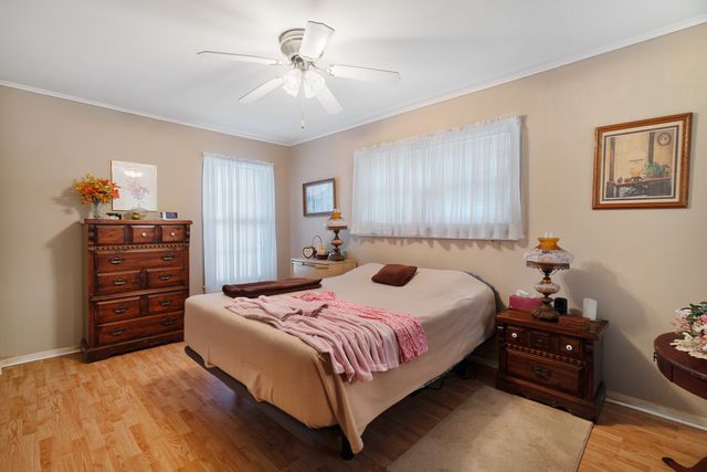 149 30th Street NW, Paris, TX 75460