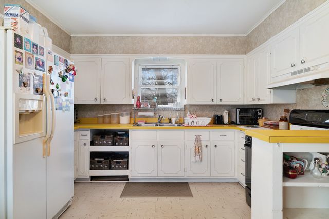 149 30th Street NW, Paris, TX 75460