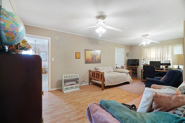 149 30th Street NW, Paris, TX 75460