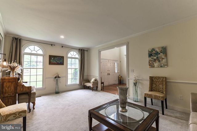 255 RISING MEADOW WAY, East Stroudsburg, PA 18302