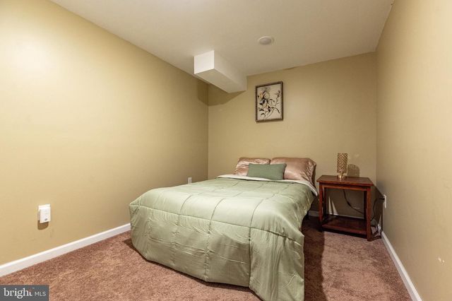 255 RISING MEADOW WAY, East Stroudsburg, PA 18302