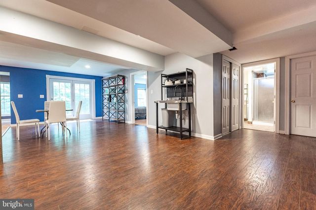 255 RISING MEADOW WAY, East Stroudsburg, PA 18302