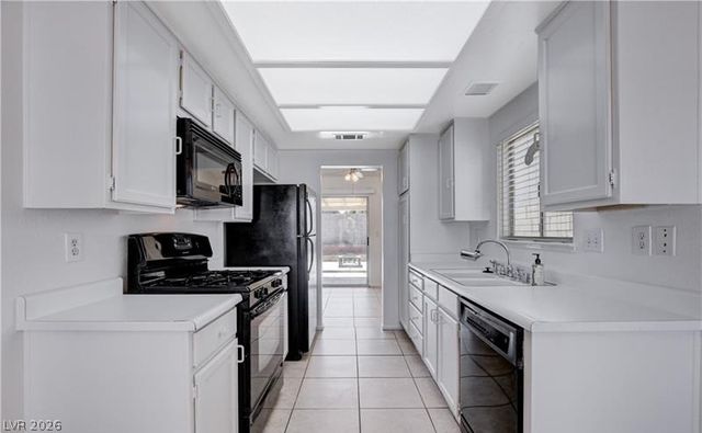 6329 Copperfield Avenue, Las Vegas, NV 89108