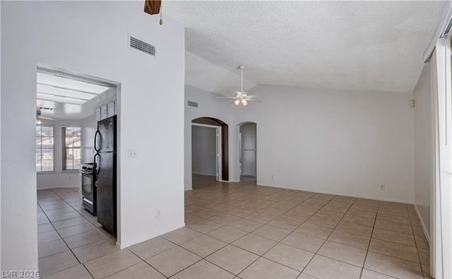 6329 Copperfield Avenue, Las Vegas, NV 89108