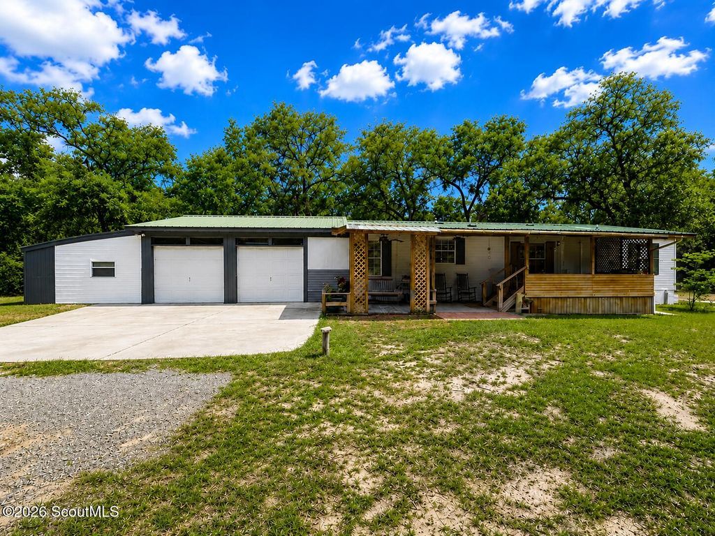 5802 River Trail, Blackshear, GA 31516