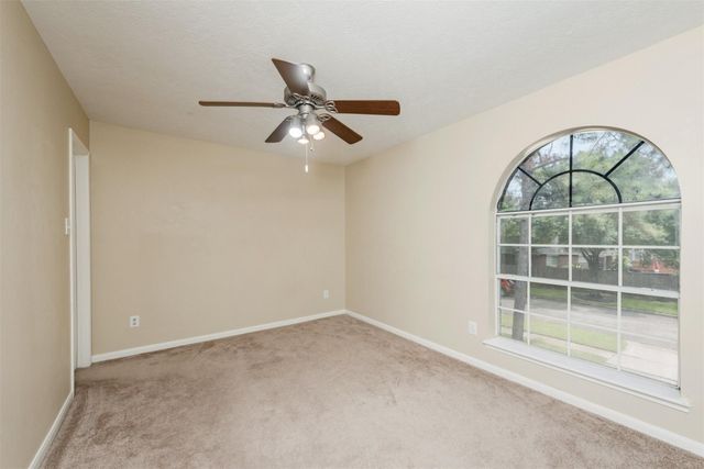 215 Sunset Ridge, League City, TX 77573