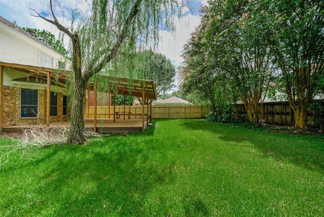 215 Sunset Ridge, League City, TX 77573