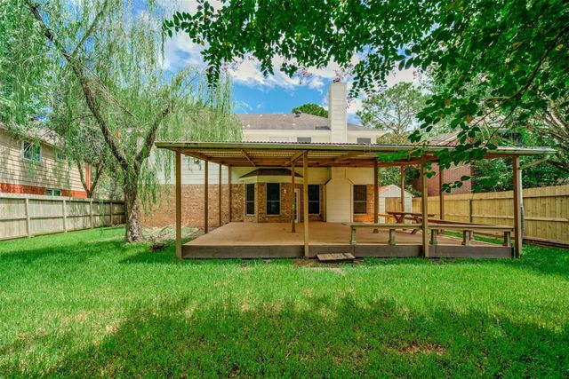 215 Sunset Ridge, League City, TX 77573